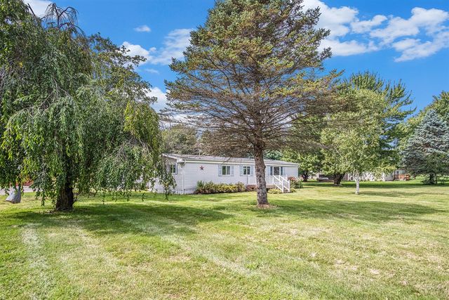 6939 Alden Nash Avenue, Alto, MI 49302