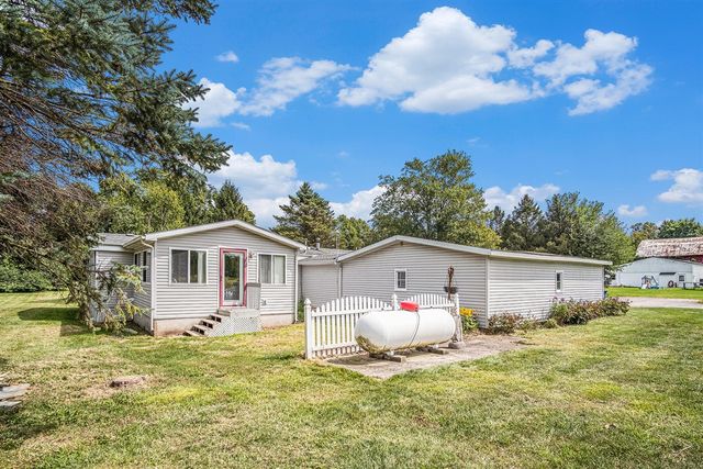 6939 Alden Nash Avenue, Alto, MI 49302