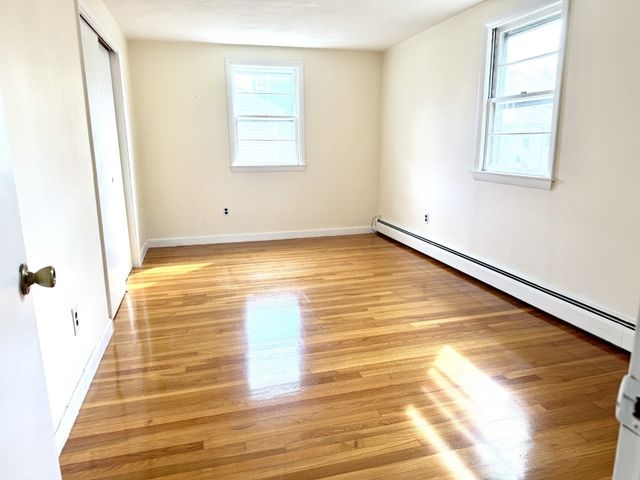 91 Daniels St, Malden, MA 02148