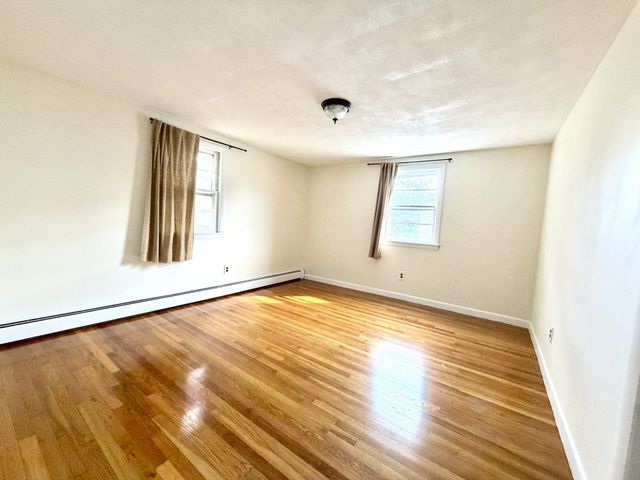 91 Daniels St, Malden, MA 02148