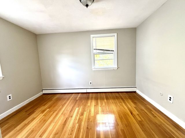 91 Daniels St, Malden, MA 02148