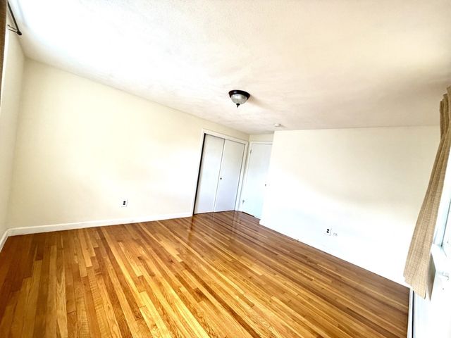 91 Daniels St, Malden, MA 02148