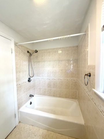 91 Daniels St, Malden, MA 02148