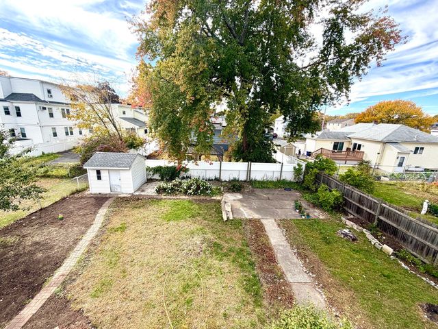 91 Daniels St, Malden, MA 02148