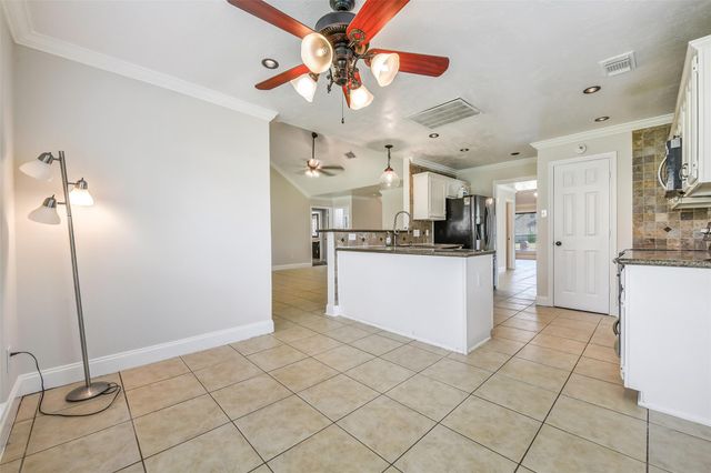4410 Nations Drive, Pasadena, TX 77505
