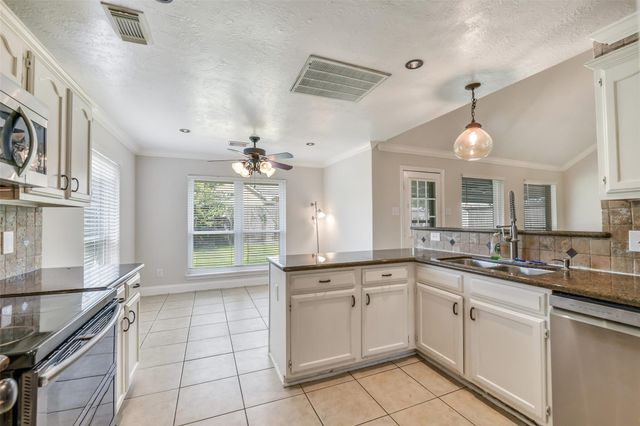 4410 Nations Drive, Pasadena, TX 77505