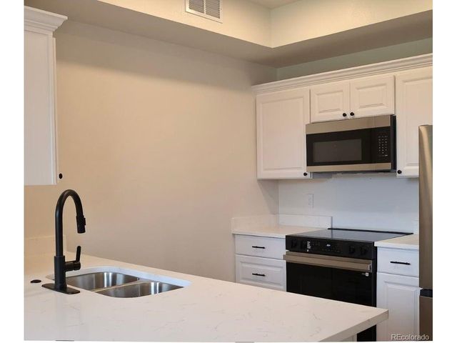 12888 Ironstone Way 201, Parker, CO 80134