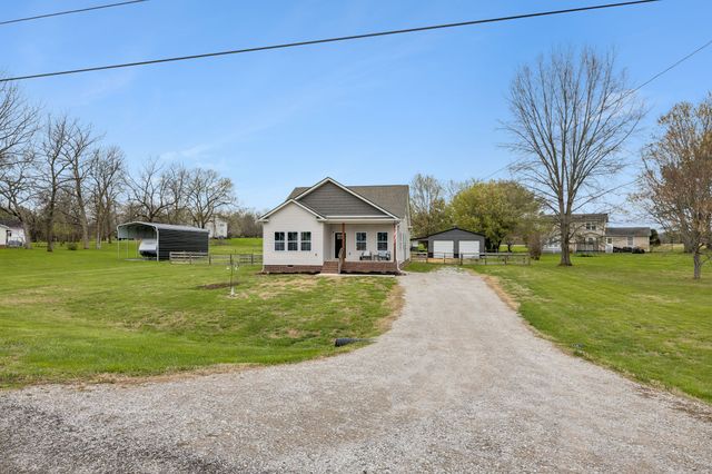 1832 Twin Caves Dr, Lewisburg, TN 37091