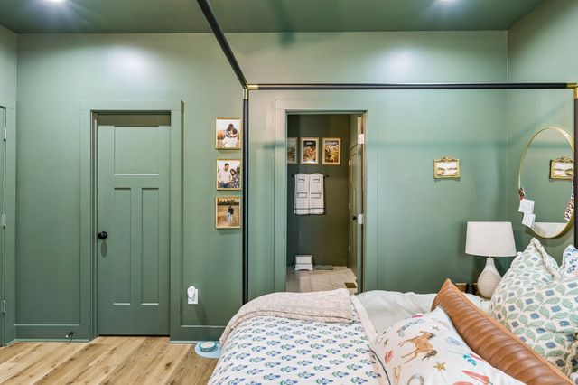 1832 Twin Caves Dr, Lewisburg, TN 37091