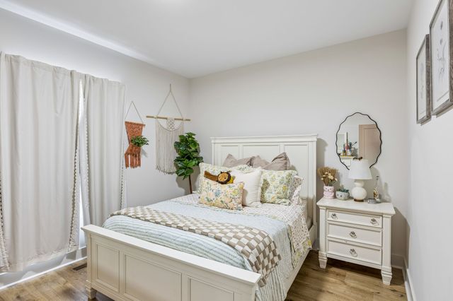 1832 Twin Caves Dr, Lewisburg, TN 37091