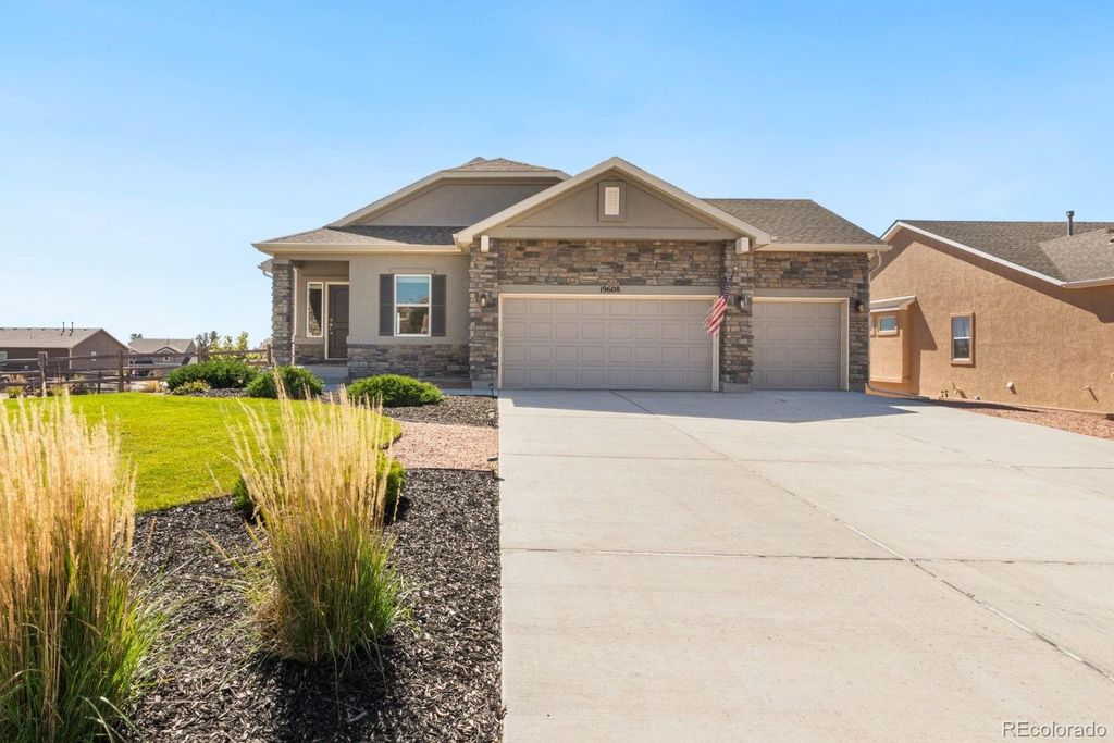 19608 Still River Court, Monument, CO 80132
