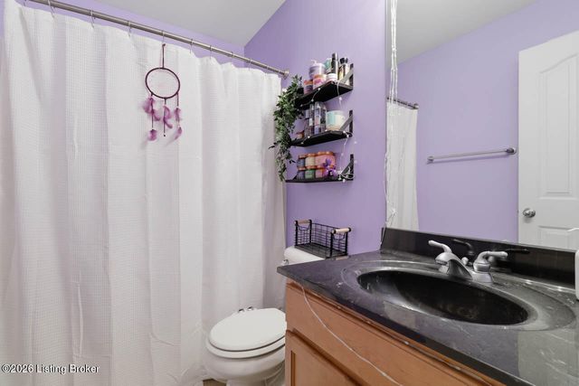 623 Harris Ridge Rd, Louisville, KY 40223