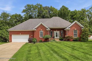623 Harris Ridge Rd, Louisville, KY 40223