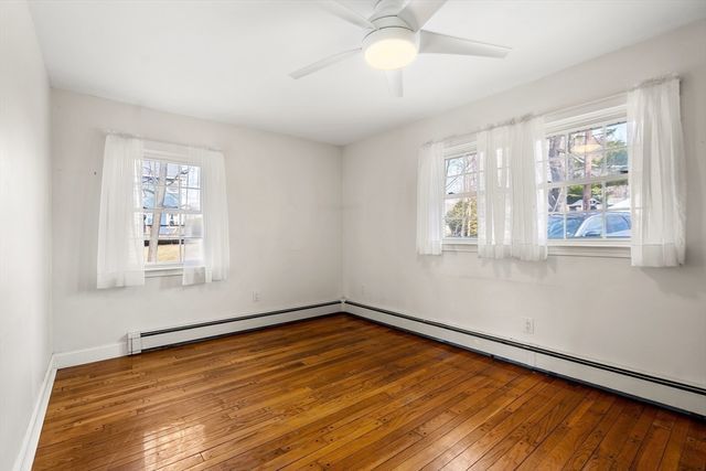 10 Lodge Rd, Nahant, MA 01908