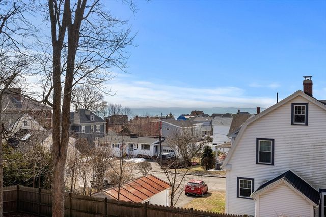 10 Lodge Rd, Nahant, MA 01908