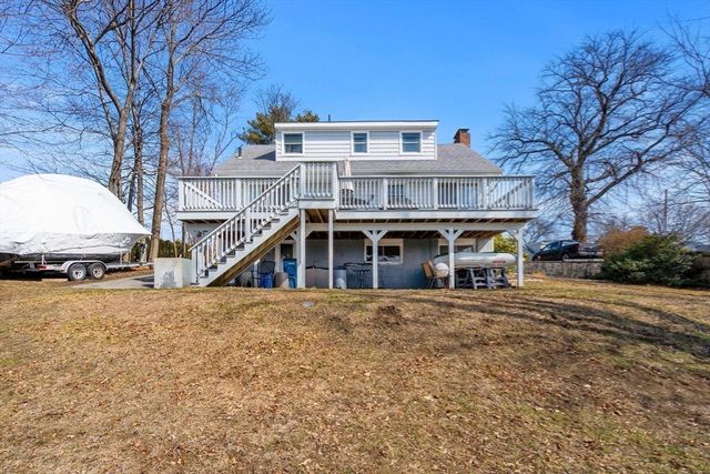 10 Lodge Rd, Nahant, MA 01908