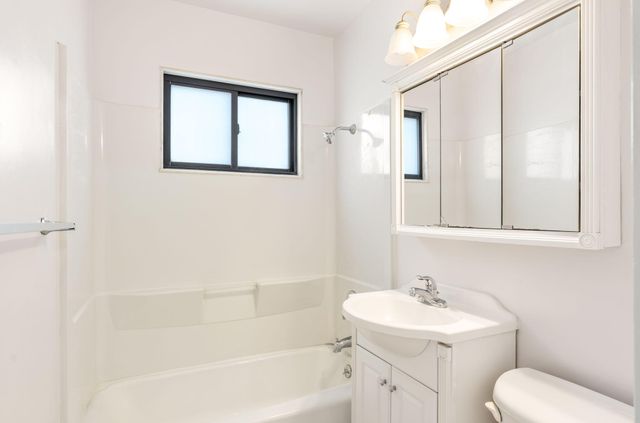 2721 Bel Air Drive NE, Albuquerque, NM 87110