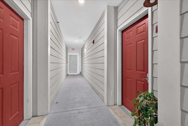 1984 Folly Road A114, Charleston, SC 29412
