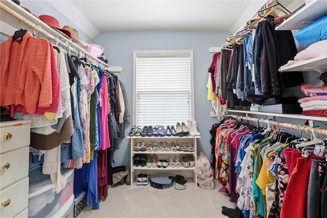 13848 Pembroke Drive, Leawood, KS 66224