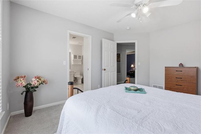13848 Pembroke Drive, Leawood, KS 66224