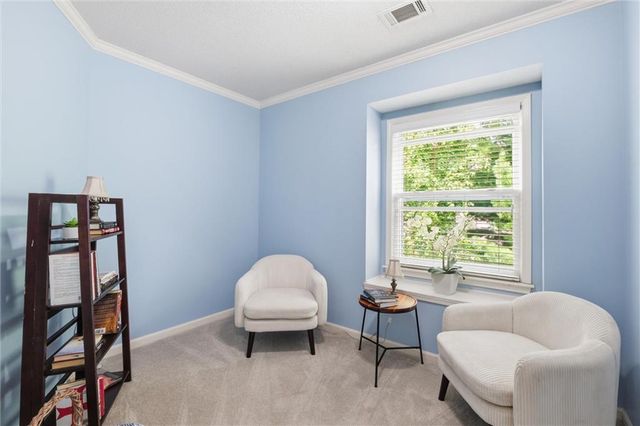 13848 Pembroke Drive, Leawood, KS 66224