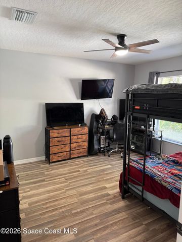 110 Ridgemont Circle SE, Palm Bay, FL 32909