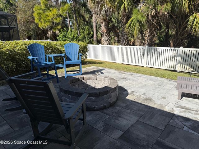 110 Ridgemont Circle SE, Palm Bay, FL 32909