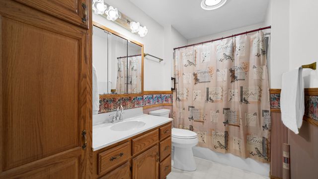 2391 Jacqueline Street, Portage, IN 46368