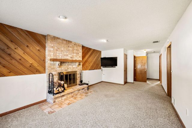 13813 James Avenue S, Burnsville, MN 55337