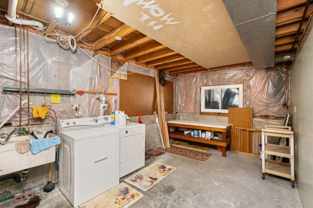 13813 James Avenue S, Burnsville, MN 55337