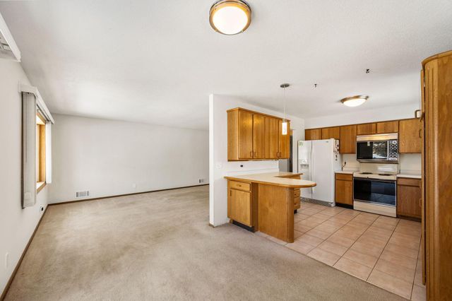 13813 James Avenue S, Burnsville, MN 55337