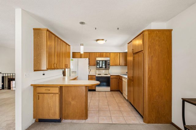 13813 James Avenue S, Burnsville, MN 55337