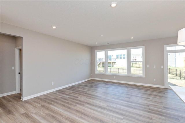 2140 Sun Dusk Way, Marysville, OH 43040