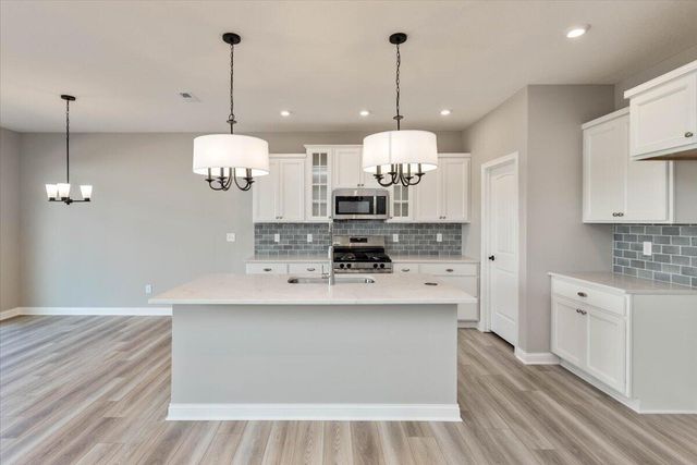 2140 Sun Dusk Way, Marysville, OH 43040