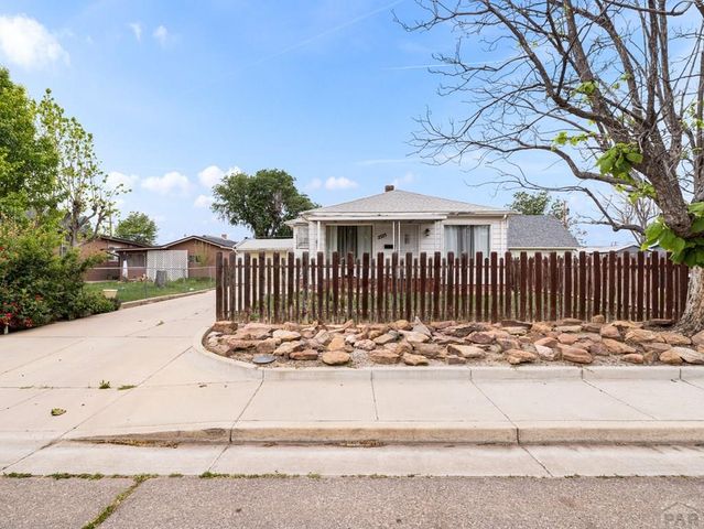 2325 Poplar St, Pueblo, CO 81004