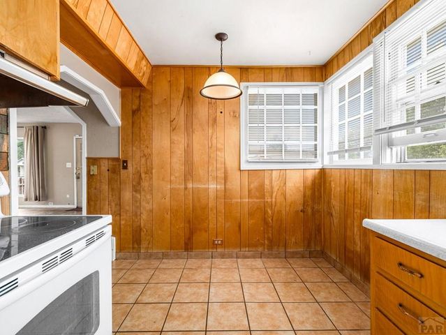 2325 Poplar St, Pueblo, CO 81004