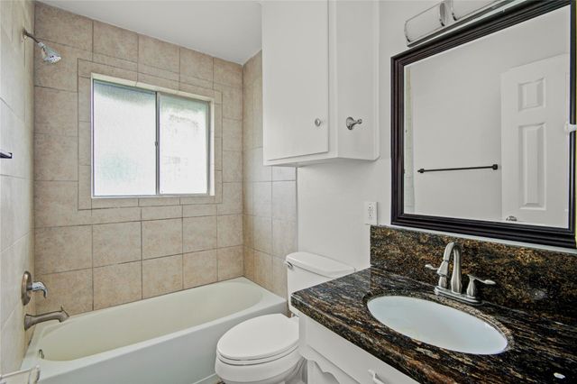 14339 Foxford Way, Houston, TX 77015