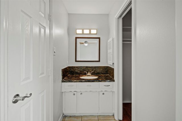 14339 Foxford Way, Houston, TX 77015