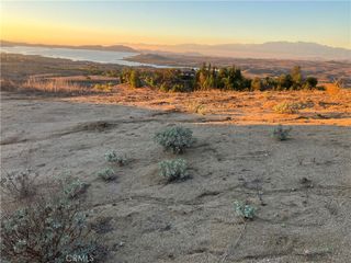 29620 Broadview, Lake Mathews, CA 92570