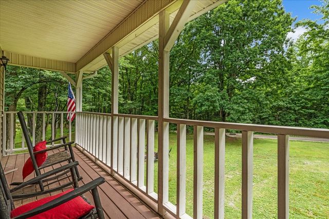 802 Evans Rd, Winchester, TN 37398