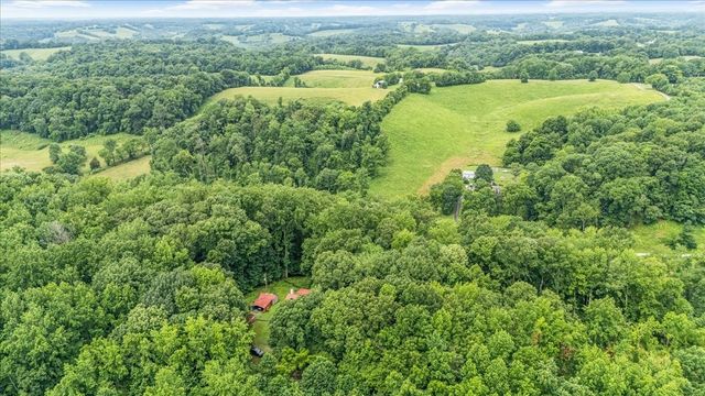 802 Evans Rd, Winchester, TN 37398