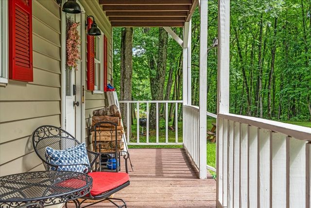 802 Evans Rd, Winchester, TN 37398