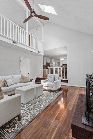 934 Elton Hall CIR, Newport News, VA 23608