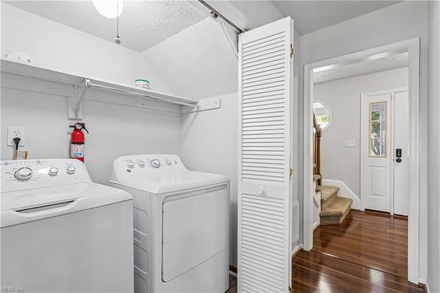 934 Elton Hall CIR, Newport News, VA 23608