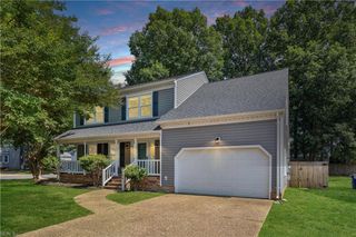 934 Elton Hall CIR, Newport News, VA 23608