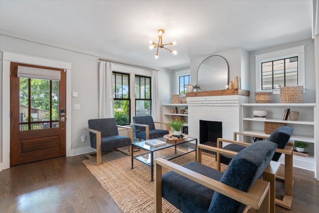 922 Lawrence Ave, Nashville, TN 37204