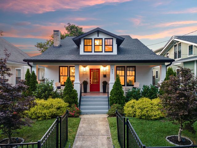 922 Lawrence Ave, Nashville, TN 37204
