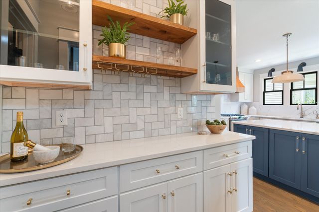 922 Lawrence Ave, Nashville, TN 37204