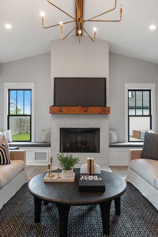 922 Lawrence Ave, Nashville, TN 37204