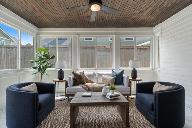 922 Lawrence Ave, Nashville, TN 37204